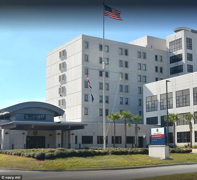 Perwira komando Rumah Sakit Angkatan Laut Jacksonville mengatakan bahwa pekerja sekarang akan ditangani oleh sistem hukum dan peradilan militer '