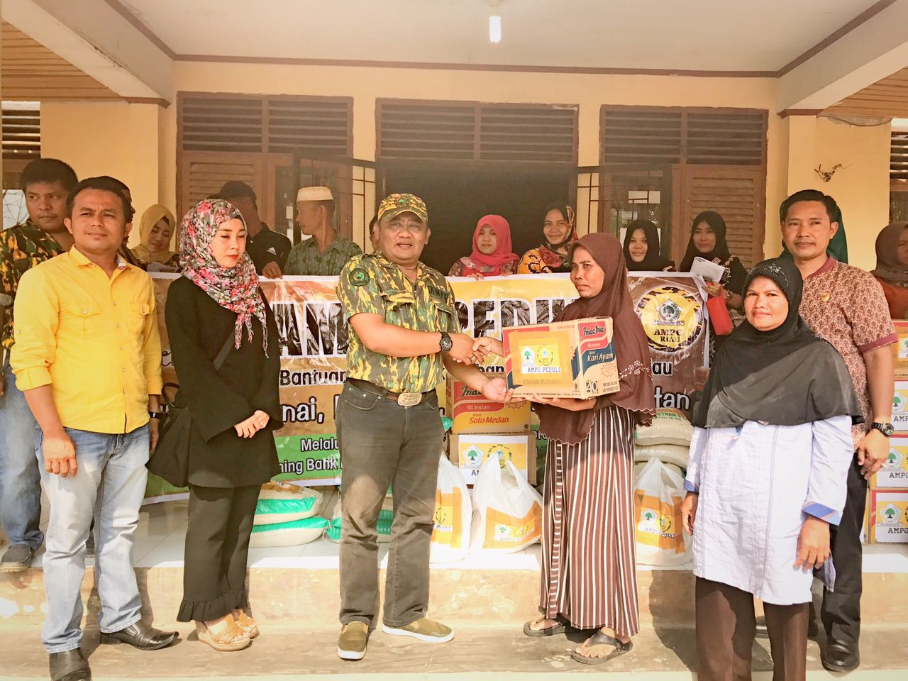 AMPG Riau Salurkan Bantuan Bencana Banjir Riau
