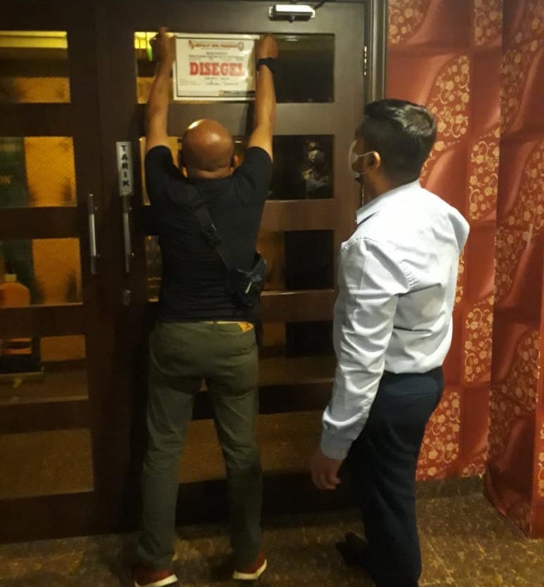 Imperial KTV Grand Central Hotel Pekanbaru Disegel Tim Gabungan