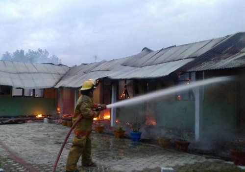 TK Negeri Pembina di Kampar Ludes Terbakar