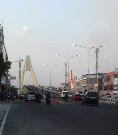 Warga Apresiasi Jembatan Siak IV Dibuka untuk Umum