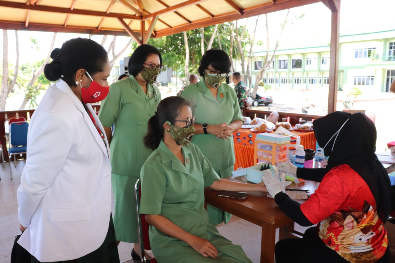 Jelang HUT TNI Ke-76, Kodam XVII/Cenderawasih Gelar Donor Darah