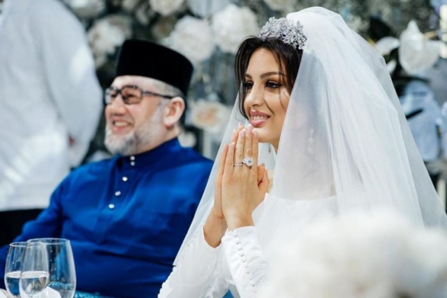 Bercerai dengan Ratu Kecantikan Rusia, Mantan Raja Malaysia Minta Sang Anak Dibesarkan Jadi Muslim