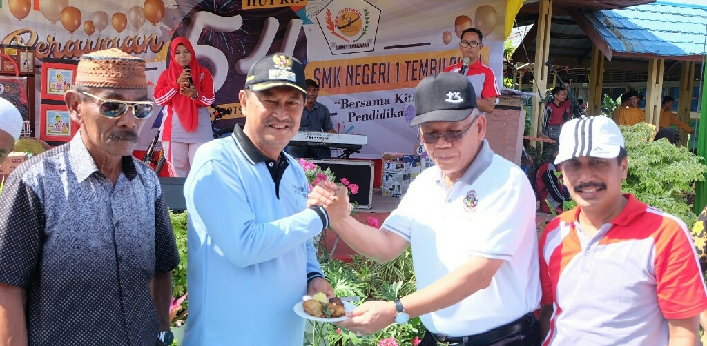Hadiri Milad Ke-54, Wakil Bupati Inhil Berkomitmen Jadikan SMKN 1 Tembilahan Terbaik di Riau