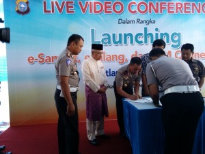 Polda Riau Resmikan SIM Online