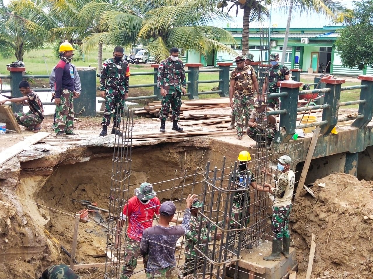 Danrem 174 Merauke Tinjau Pembangunan Laboratorium PCR di Rumkitban TK. IV