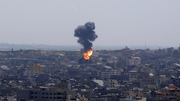 Serangan Udara Israel Tewaskan 42 Warga Gaza, Temasuk 10 Anak-anak