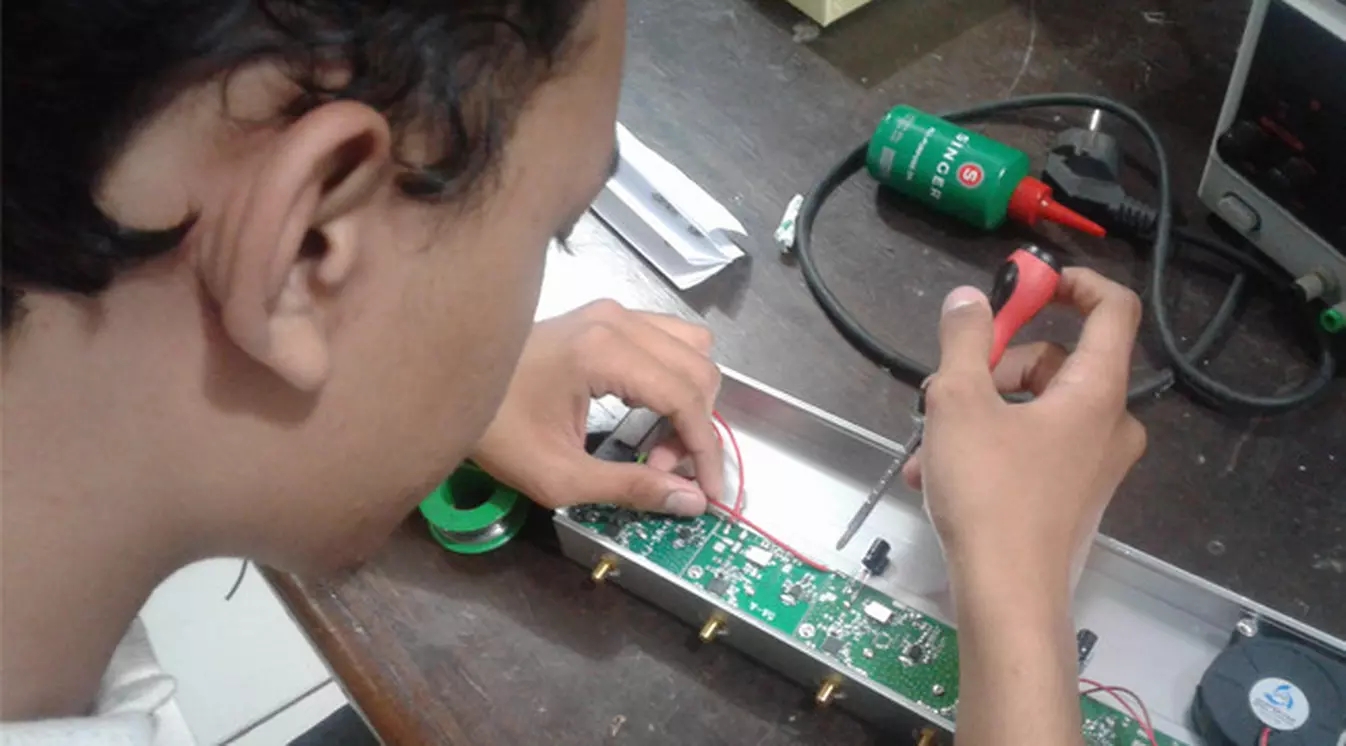 9 Lowongan Kerja di Bidang Telekomunikasi, Minat?