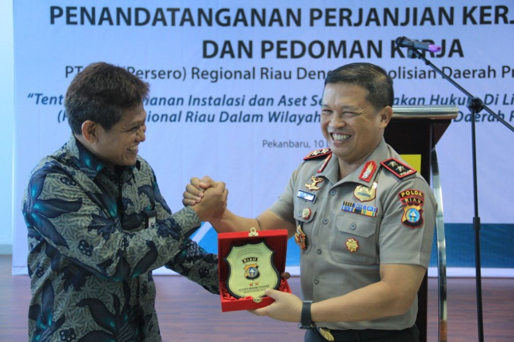 PLN dan Polda Riau Teken Perjanjian Kerja Sama Pengamanan Instalasi