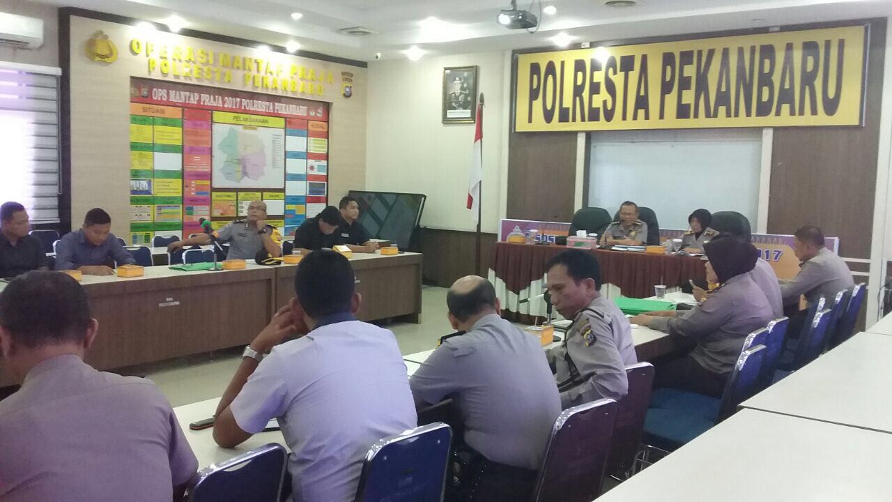 Tim Supervisi Operasi Bina Kusuma Siak 2017 Polda Riau kunjungi Polresta Pekanbaru