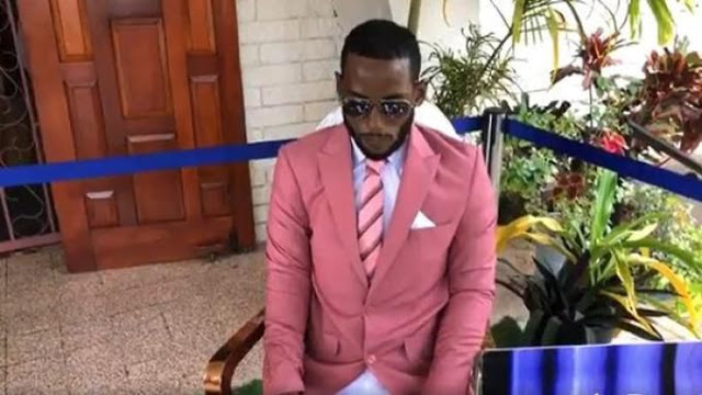 Jasad Pria Ini Ditolak Saat Hendak Dimakamkan karena Dibawa dalam Posisi Duduk