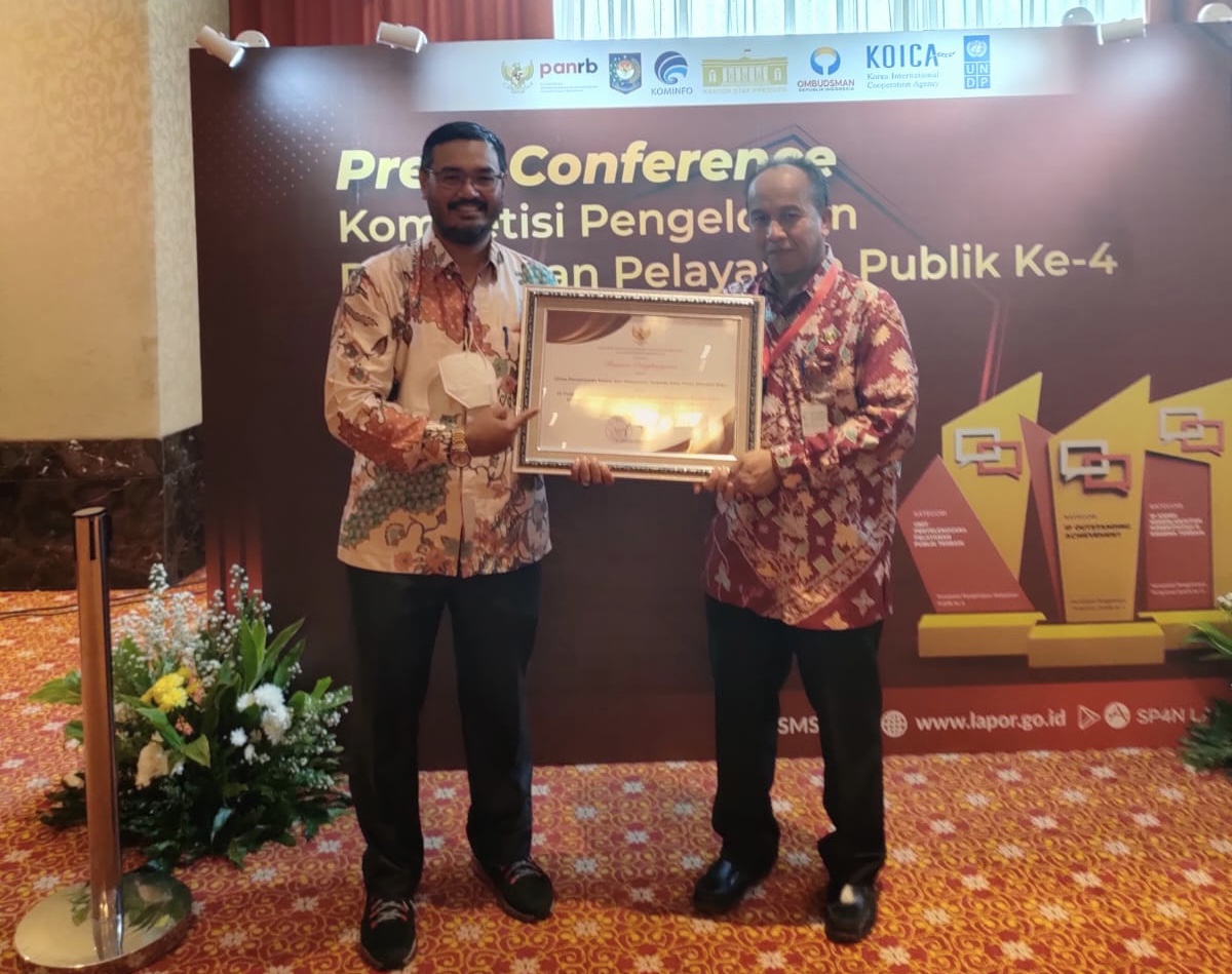 DPMPTSP Riau Kembali Raih Penghargaan   Anggakara Birawa dari Kementrian PANRB