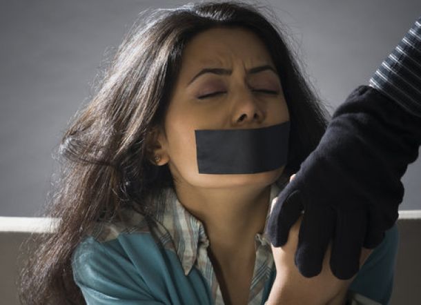 Bajak Kapal Singapura, 3 WNI Disandera Perompak Kongo