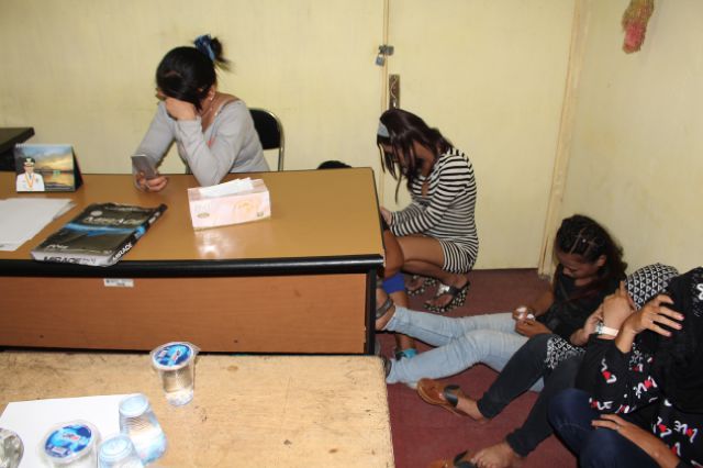 Satpol PP Inhil Garuk 10 Pasangan Mesum