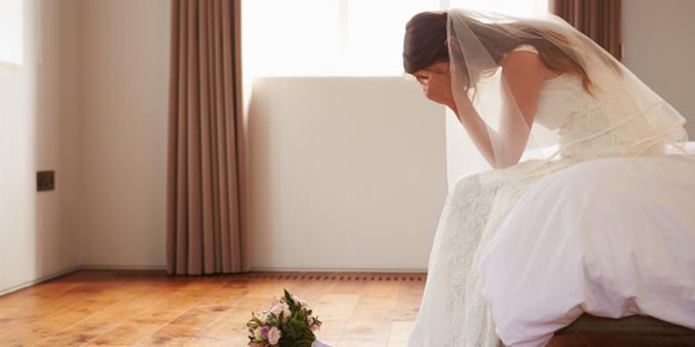 Haruskah Wanita Berhenti Kerja untuk Persiapan Pernikahan?