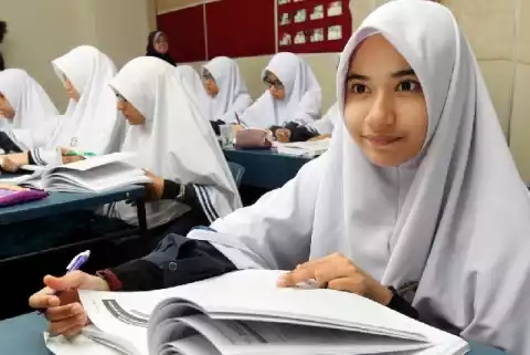 Kemenag Riau Minta Full Day School tak Matikan Madrasah