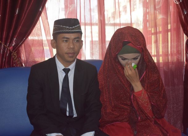 Sepasang Kekasih di Makassar Menikah di Kantor Polisi