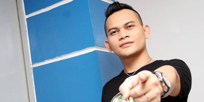 Paranormal Mbah Mijan Siap Dikirm ke Natuna; Demi Allah, untuk NKRI Saya Siap Tempur