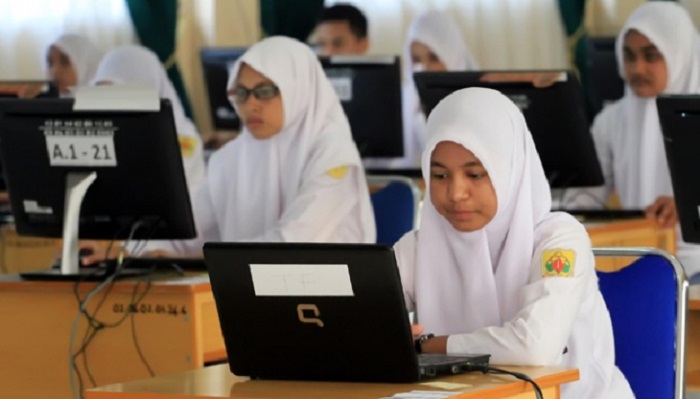 Daftar Nama Siswa Peraih Nilai Tertinggi UN SMA-SMK 2018 di Riau