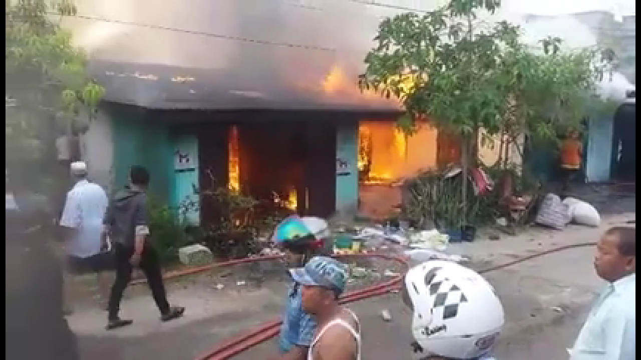 Kebakaran Hebat Terjadi di Dumai, Ibu dan Anak Hangus Terbakar