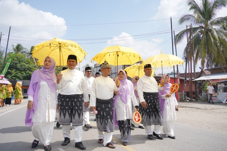 Bupati Siak Tunjukkan Dukungan, Pimpin Kafilah MTQ ke-44 Provinsi Riau di Kuansing