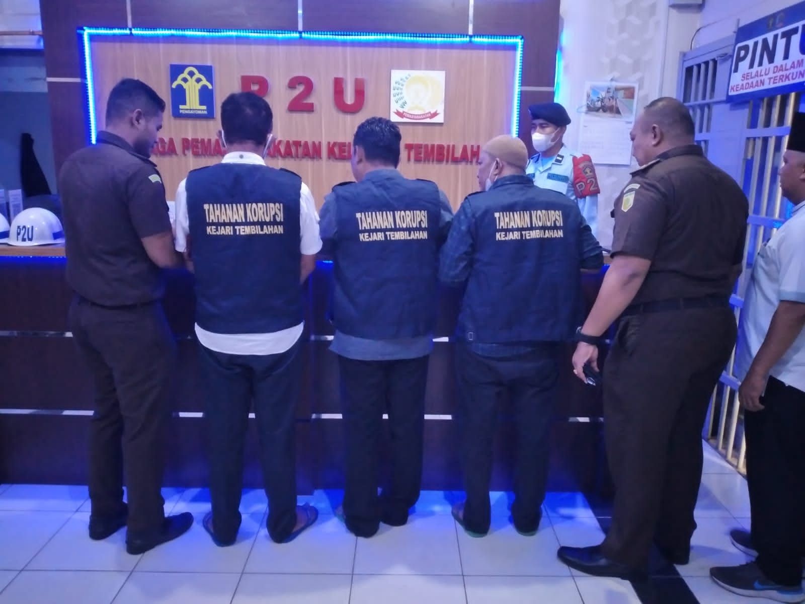 Kontraktor Puskesmas Pulau Burung Melarikan Diri