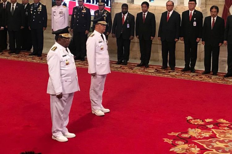 Presiden Jokowi Lantik Gubernur Riau dan Bengkulu di Istana Negara
