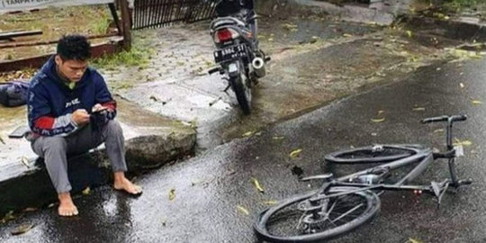 Sepeda Motor Nabrak Sepeda Diminta Ganti Rugi Sepedanya Seharga Ratusan Juta