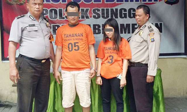 Cewek dan Cowok ini Masuk Kamar Hotel, Pakai 'Itu' Biar Tambah Hot, Tapi Naas...