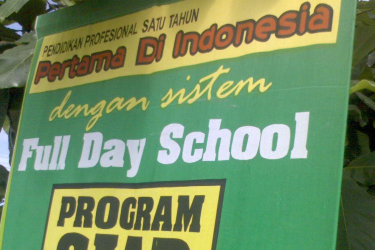 Mendikbud Ralat Gagasan Full Day School