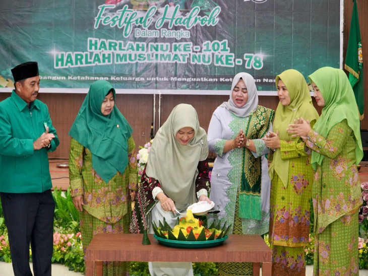 Pj. Ketua PKK Kab. Kampar Buka Secara Resmi Festival Hadroh Se Provinsi Riau