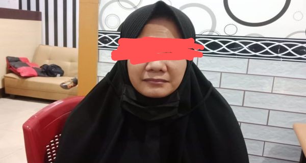 Video Berbuat Dosanya Viral di Media Sosial, Wanita Cantik Ini Mendadak Dijemput Polisi