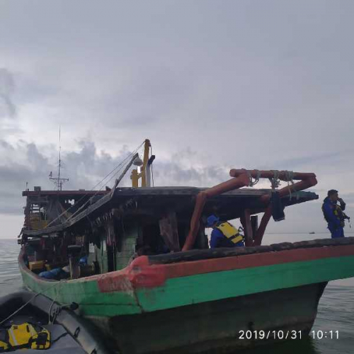 Tanpa Izin, Tujuh Kapal Asal Sumatra Utara Ditangkap Polairud Polda Riau