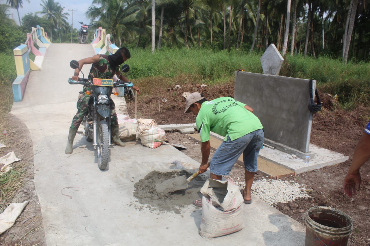 Pengerjaan Tugu TMMD Kodim 0314/Inhil Nyaris Tampung