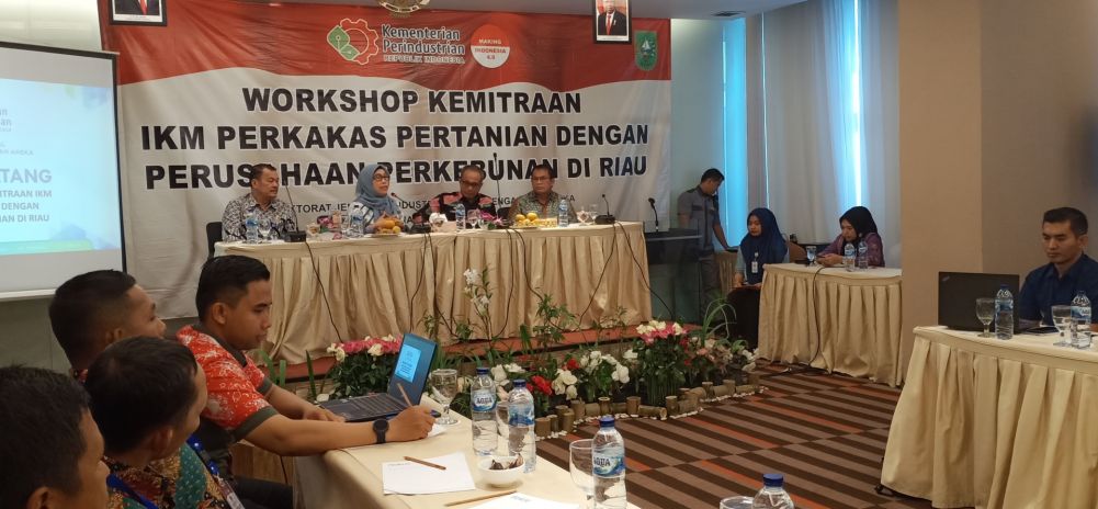 Kemenperin Taja Workshop Bangun Kemitraan Pengerajin Perkakas Pertanian dan Perkebunaan