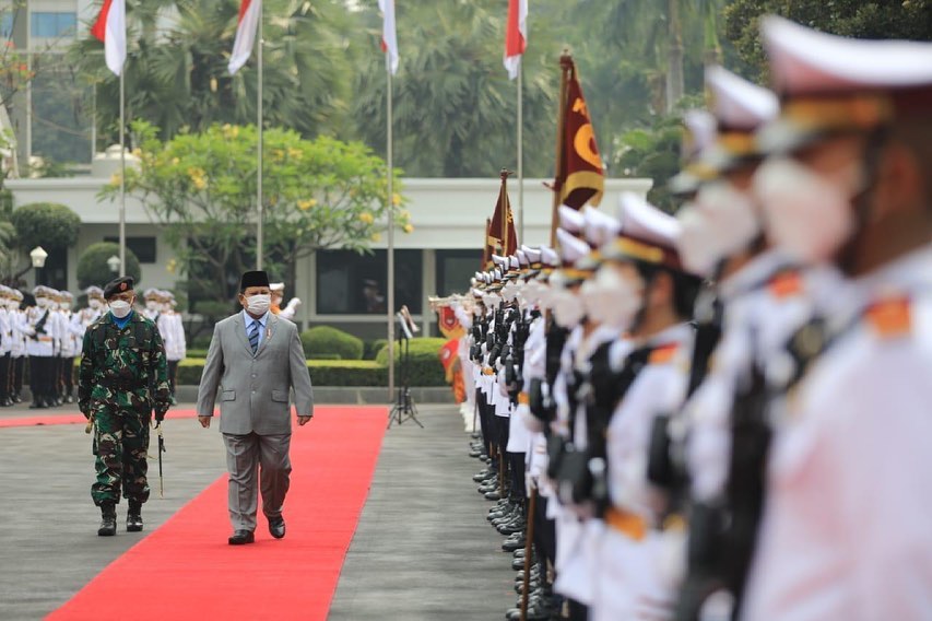 Prabowo Ngeluh Indonesia Selalu Diganggu Kekuatan Asing, Pengamat: Karena Dikerangkeng Oleh UU Yang Justru Disetujui Partainya Sendiri