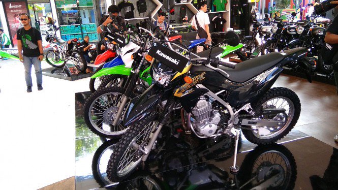 Dibuat di Indonesia, KLX 230 Versi Ekspor Lebih Canggih