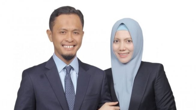 SALUT! Beda Parpol, Pasangan Suami Istri Ini Dilantik Jadi Anggota DPRD Riau