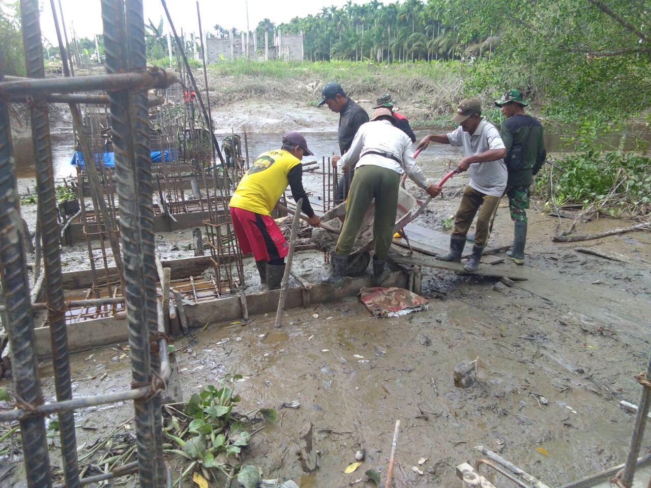 TMMD ke 101 Kodim 0314/Inhil Perkuat Hubungan TNI dan Rakyat 