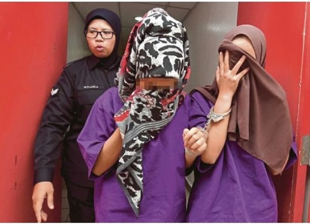 Dua Gadis Malaysia Dibekuk Usai Bakar Kelamin Pria Difabel