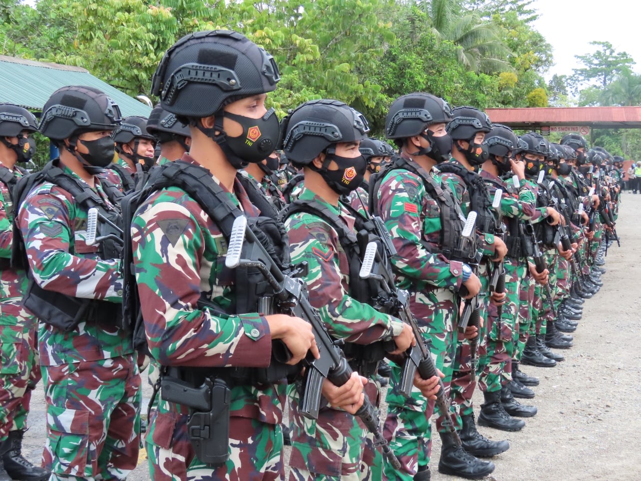 Danrem 174 Merauke Pimpin Gelar Apel Gabungan Pengamanan Kunjungan Kerja Panglima TNI dan Kapolri di Timika