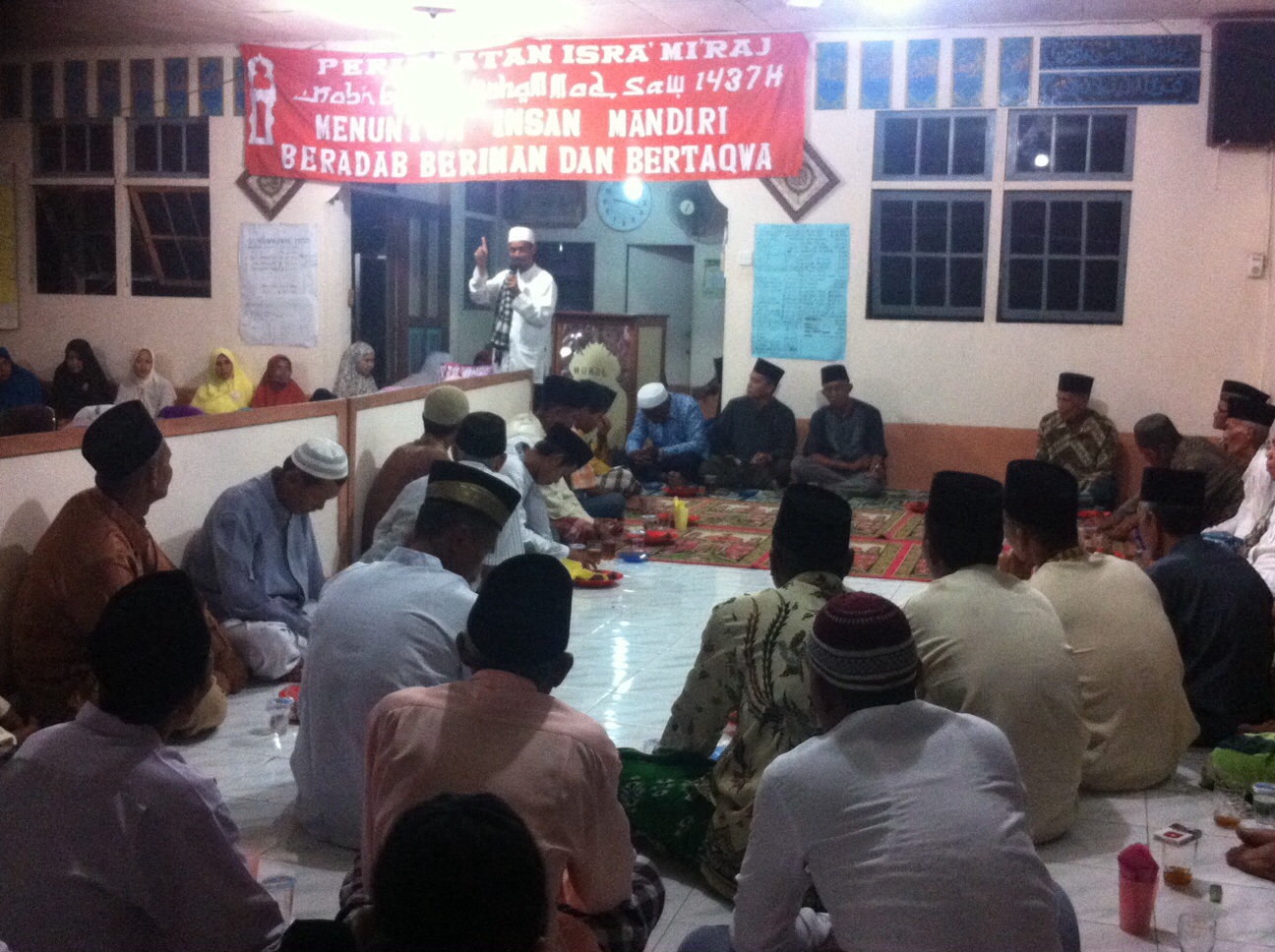 Ratusan Masyarakat Hadiri Isra' Mi'raj di Surau Nurul Ikhlas Teluk Pinang