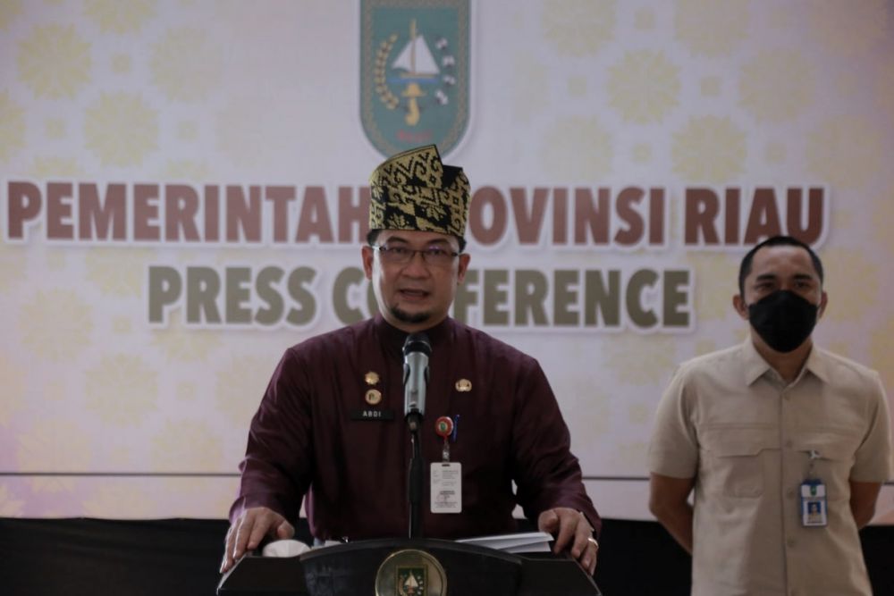 Pemprov Riau Beri Santunan Rp25 Juta ke Janda Perintis Kemerdekaan