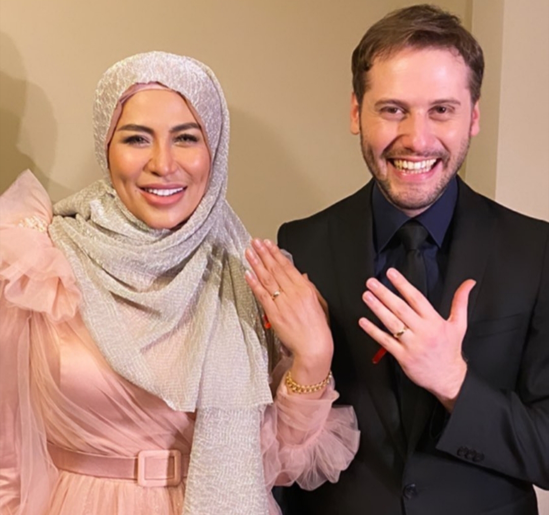 Cinta Penelope Menikah untuk Keenam Kali