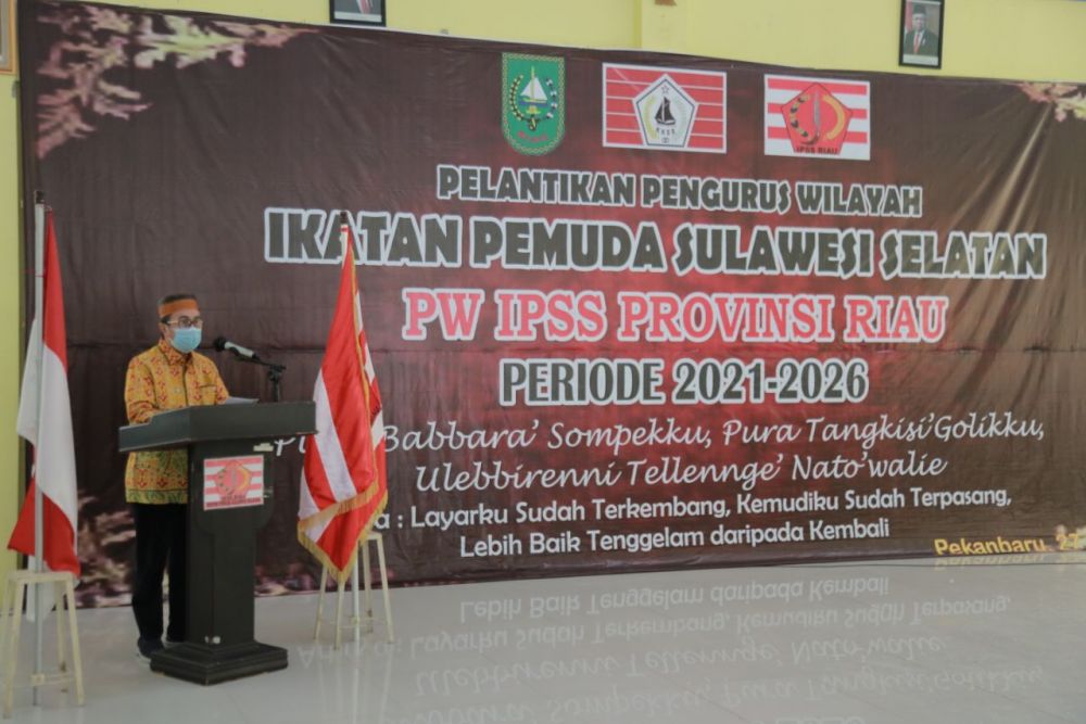 Syamsuar Ajak Masyarakat Riau Saling Bantu Tingkatkan Kesejahteraan Masyarakat Kurang Mampu Masa Pandemi