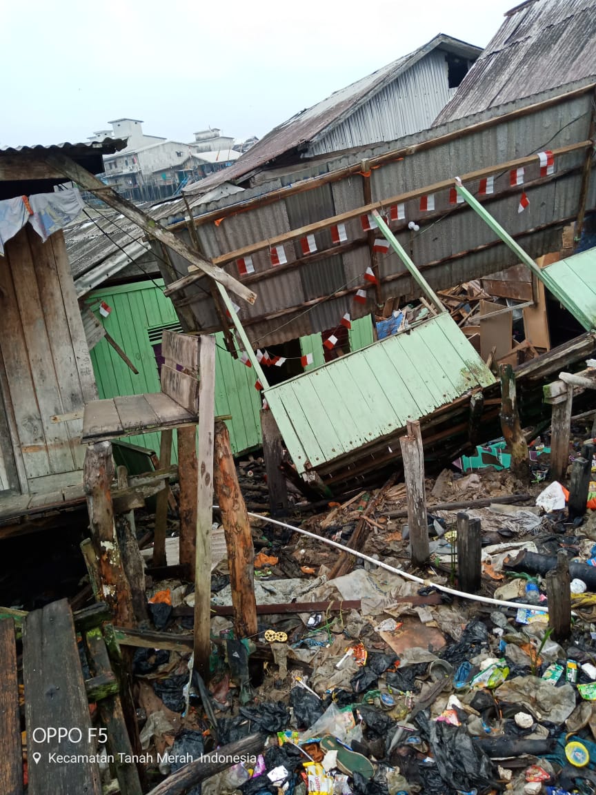Bencana Tanah Longsor Di Kuala Enok, 5 Rumah Warga Luluh Lantak