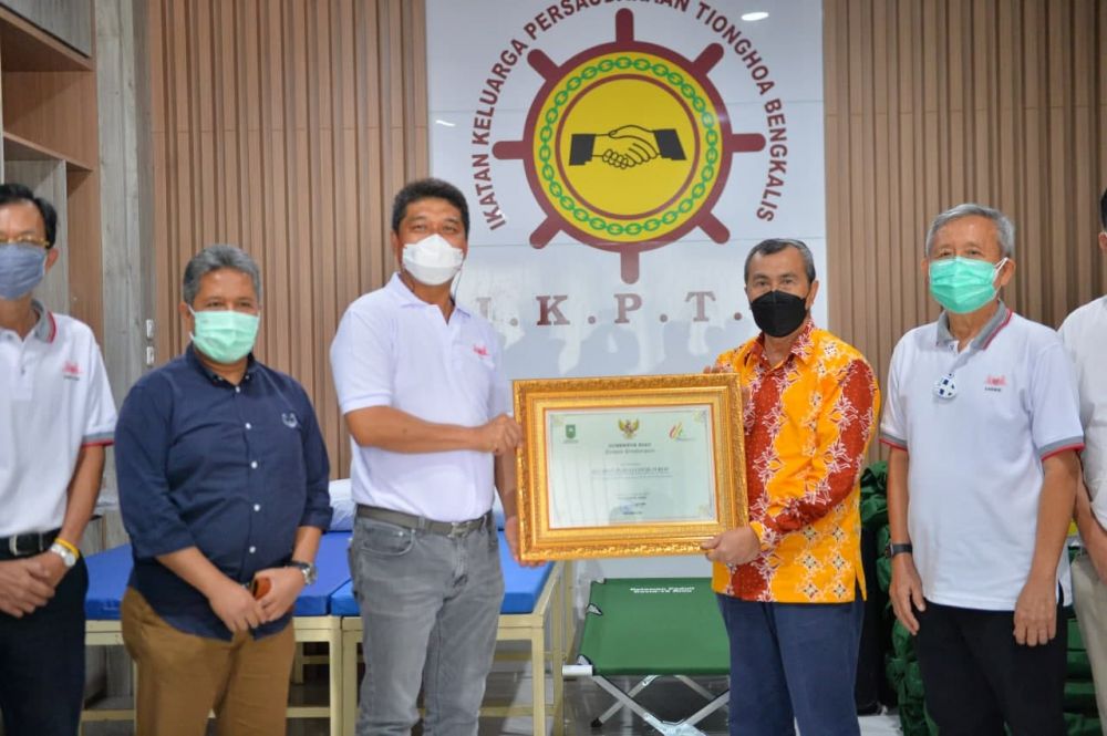 Gubr Syamsuari: Peran Relawan Sangat Membantu Pemerintah Dalam Penanganan Covid-19