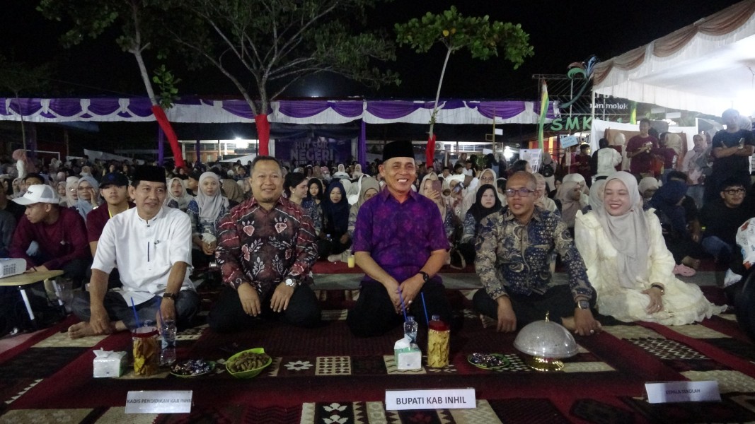 Bupati Inhil Apresiasi 61 Tahun SMKN 1 Tembilahan, Dorong Siswa Jadi Wirausaha Kreatif