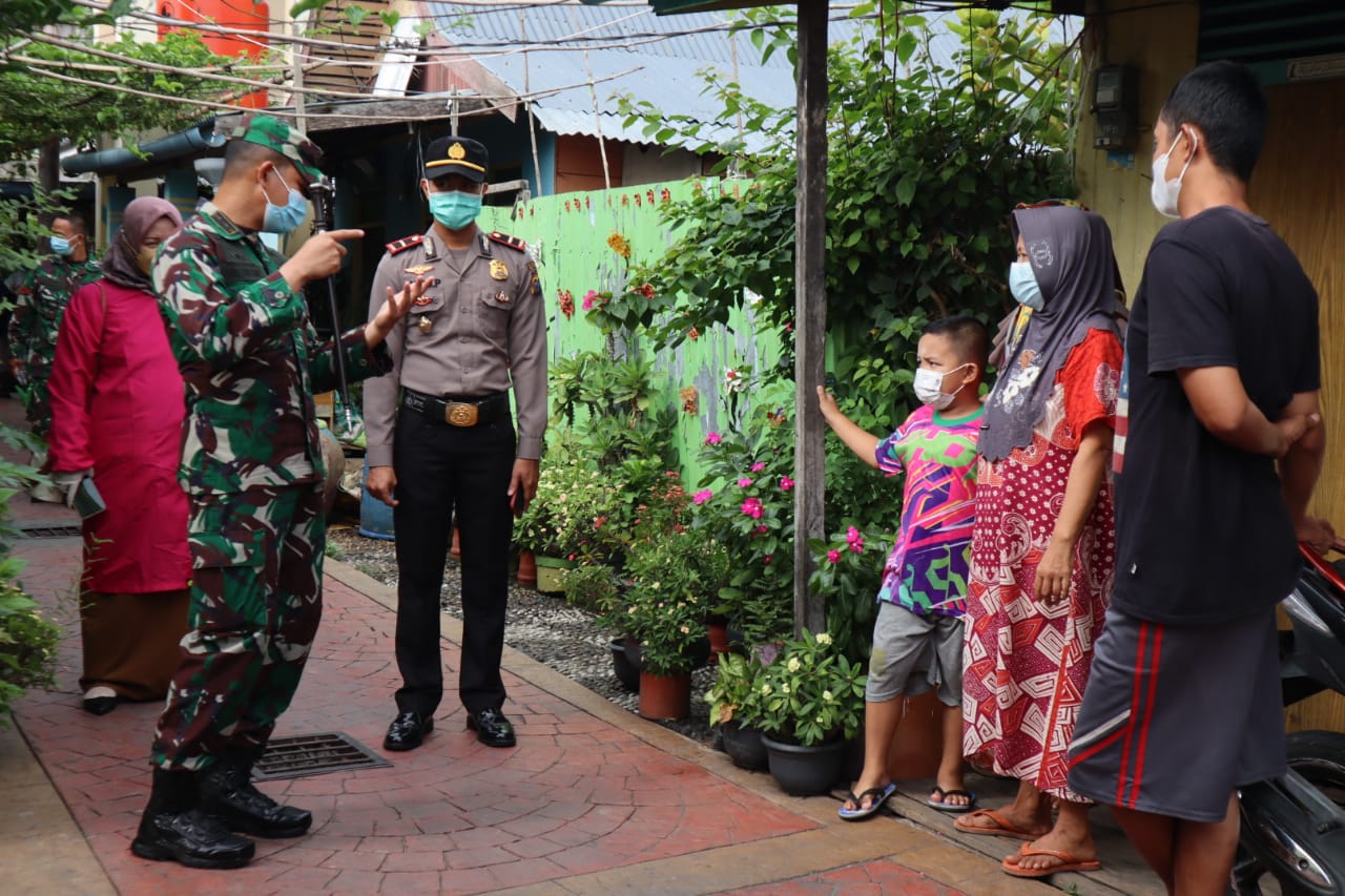 Dandim 0314/Inhil Sambangi Warga di Jalan Melur Tembilahan