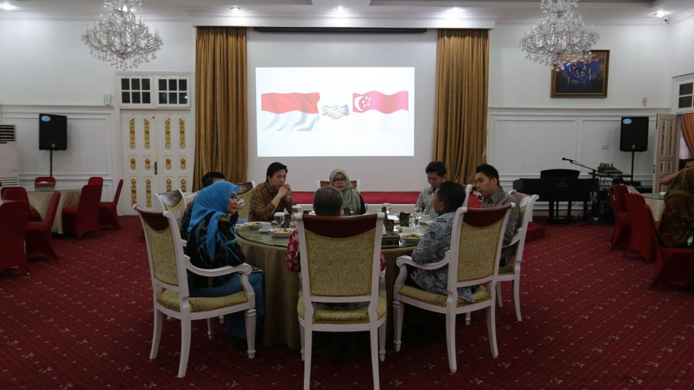 Gubri Gelar Pertemuan Dengan Wakil Menteri Luar Negeri Singapura